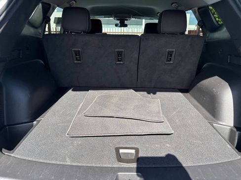 Used 2026 Chevrolet Blazer LT FWD image 27