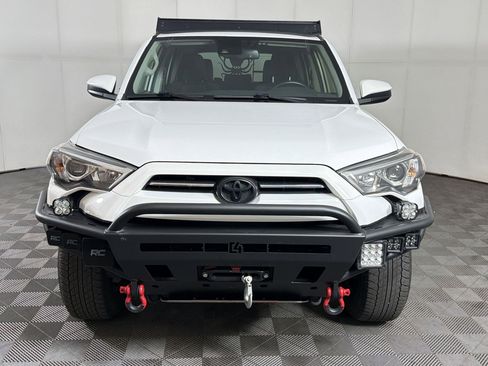 Used 2022 Toyota 4Runner Trail Special Edition AWD/4WD image 6