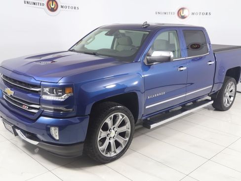 Used 2017 Chevrolet Silverado 1500 LTZ Z71 w/ LTZ Plus Package AWD/4WD image 20