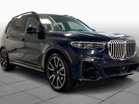 Used 2019 BMW X7 xDrive50i w/ M Sport Package image 2