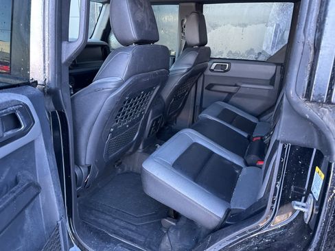 Used 2023 Ford Bronco Big Bend w/ Sasquatch Package image 17