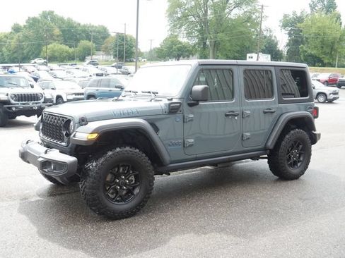 Used 2025 Jeep Wrangler Unlimited Sport S 4xe AWD/4WD image 6