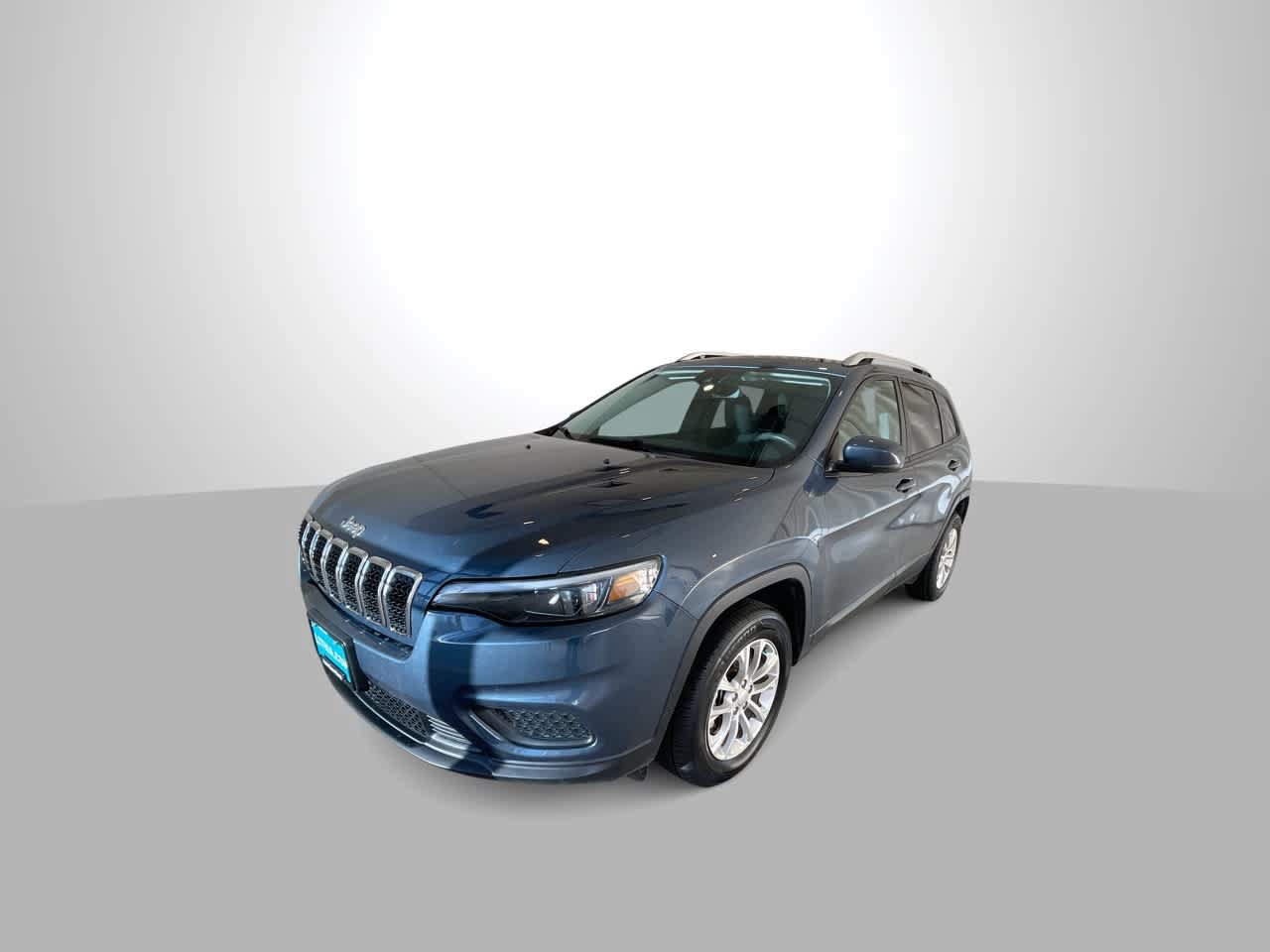 Used 2021 Jeep Cherokee Latitude AWD/4WD image 4