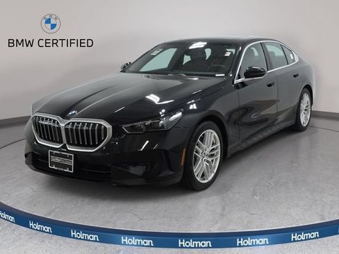 Certified 2024 BMW 530i xDrive w/ Convenience Package AWD/4WD image 1