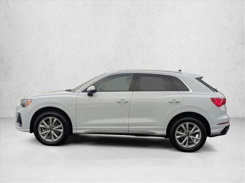 Used 2022 Audi Q3 2.0T Premium image 9