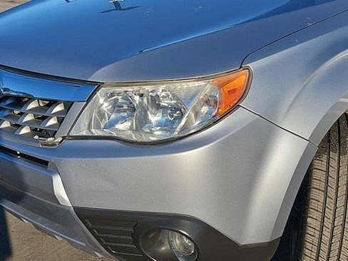 Used 2012 Subaru Forester 2.5X Limited image 34