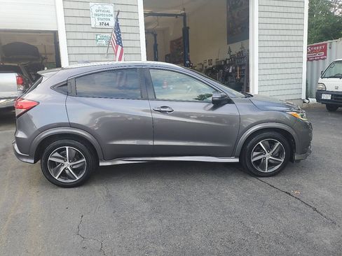 Used 2019 Honda HR-V Touring image 7