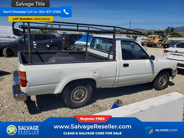 Used 1991 Toyota Pickup Deluxe RWD image 4