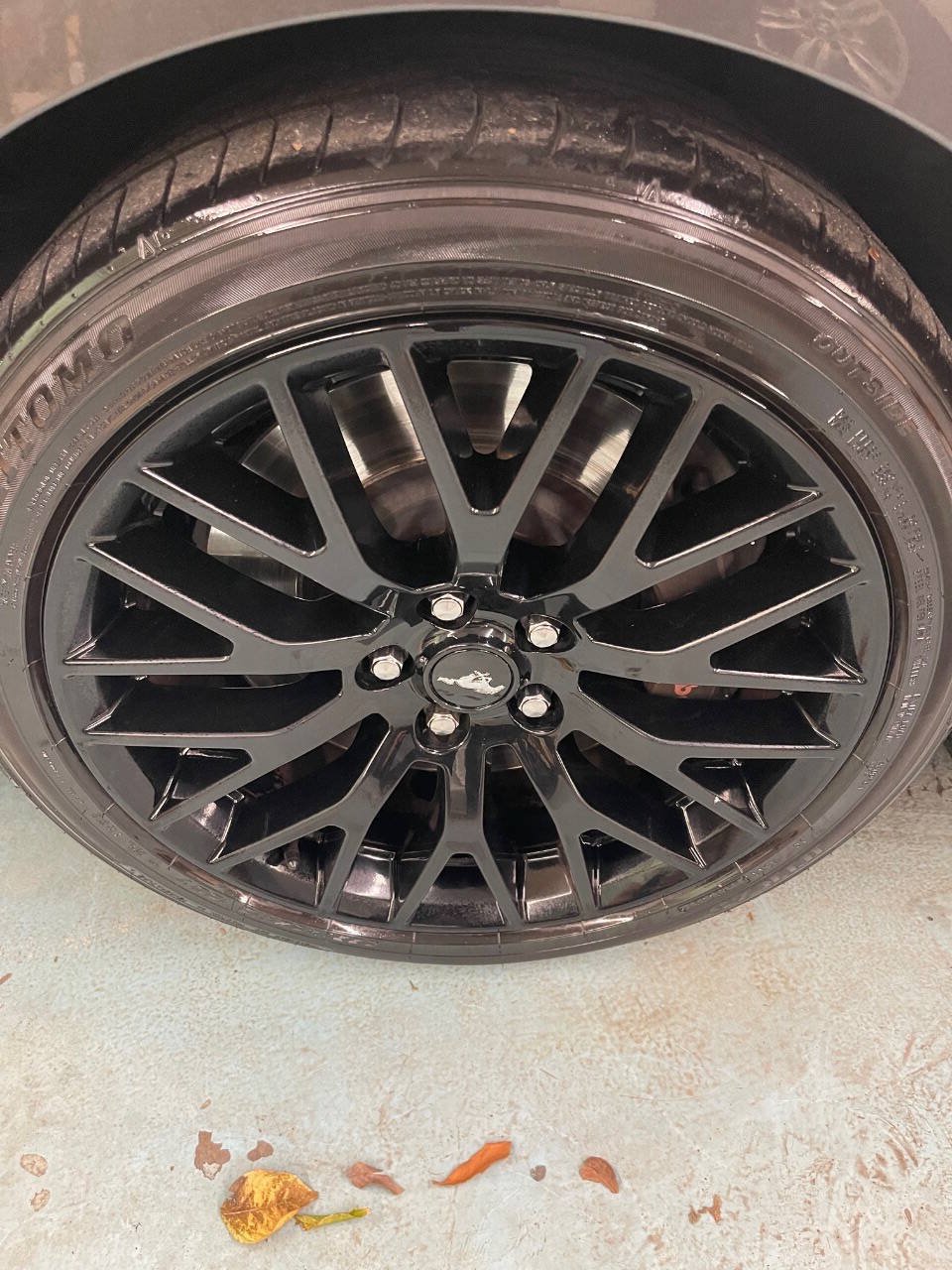 Used 2018 Ford Mustang GT w/ GT Performance Package RWD image 38