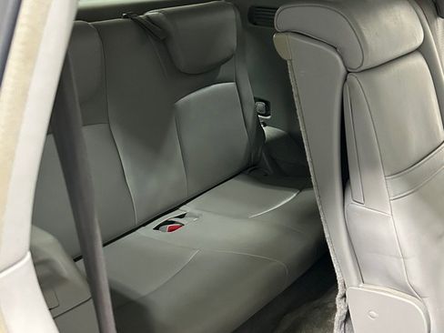 Used 2006 Toyota Highlander Hybrid image 10