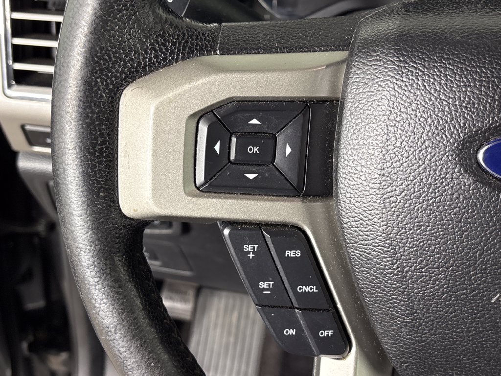 Used 2016 Ford F150 Lariat AWD/4WD image 19