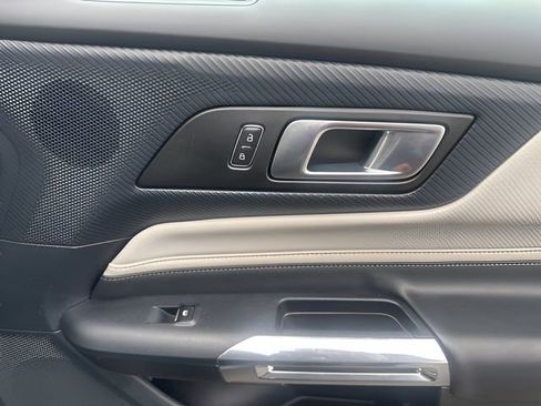 Used 2024 Ford Mustang Premium image 27