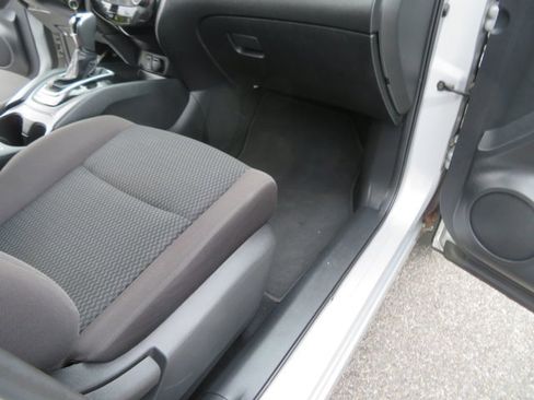 Used 2018 Nissan Rogue Sport S w/ S Appearance Package image 19