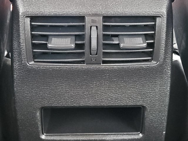 Used 2024 Mitsubishi Outlander SE FWD image 17
