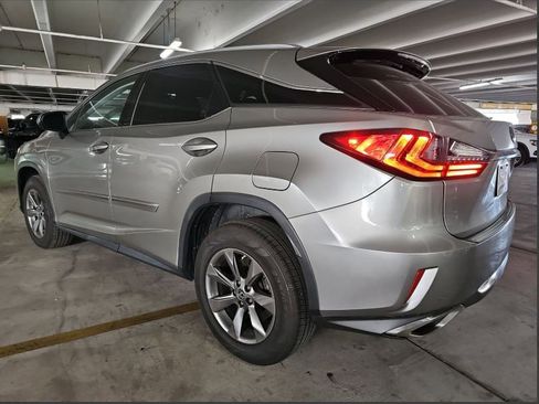 Used 2018 Lexus RX 350 AWD image 2
