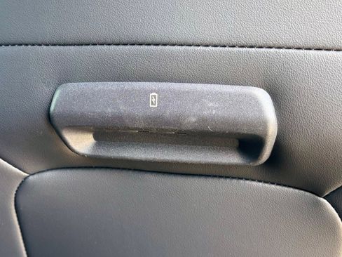 Certified 2025 Ford Expedition Max Platinum w/ Stealth Performance Package image 29