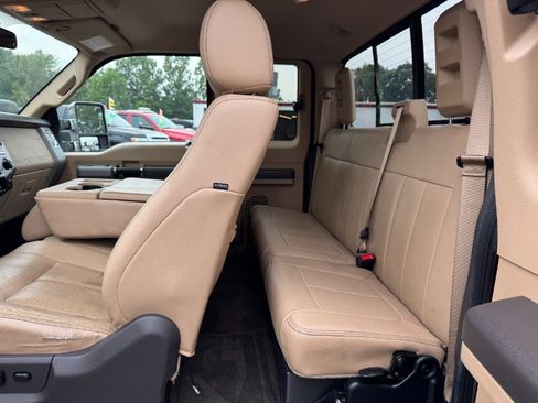 Used 2013 Ford F350 Lariat RWD image 16