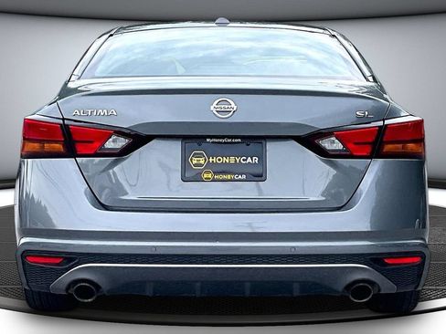 Used 2019 Nissan Altima 2.5 SL FWD image 5