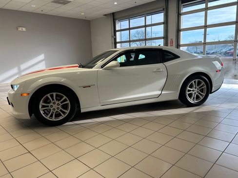 Used 2014 Chevrolet Camaro LT image 4