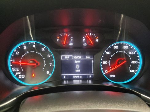 Used 2020 Chevrolet Equinox LS AWD/4WD image 23