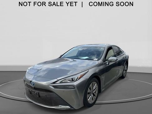 Used 2022 Toyota Mirai w/ Advanced Technology Package RWD image 1