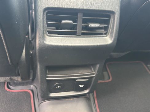 Used 2023 Ford Edge ST-Line AWD/4WD image 24
