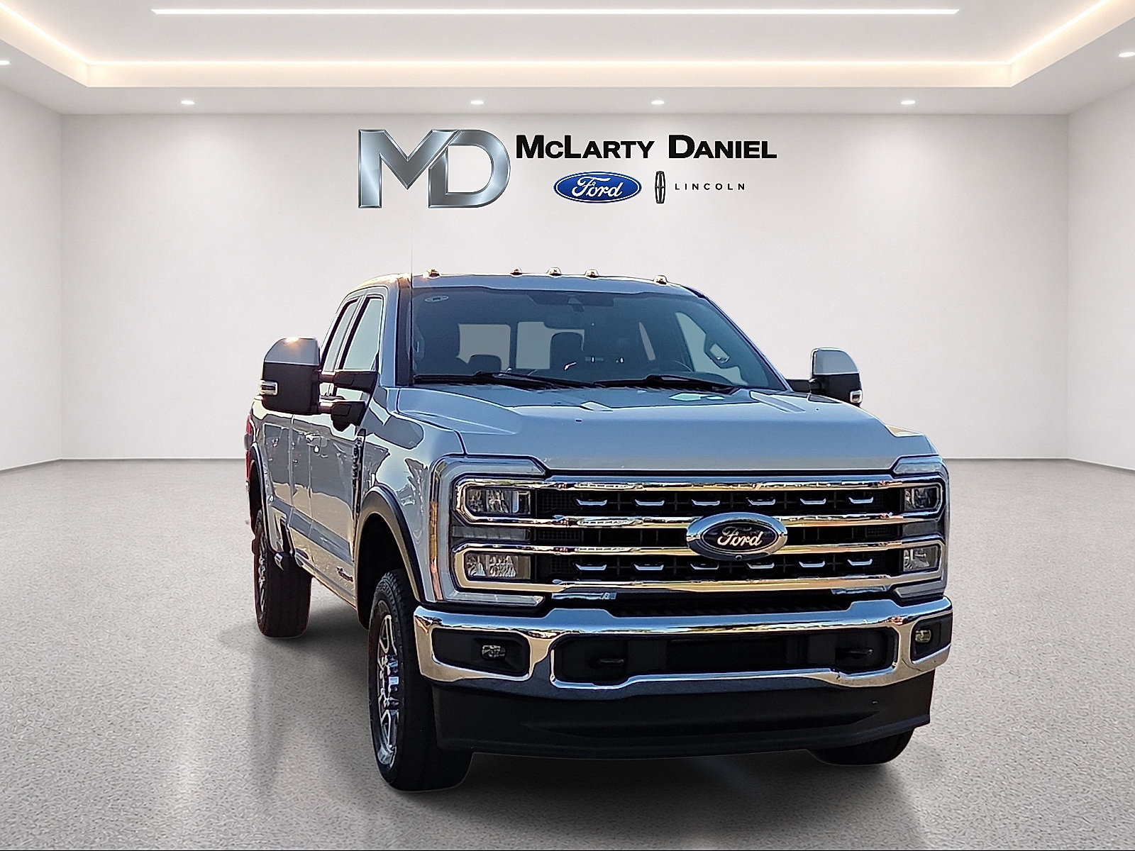 Certified 2023 Ford F250 Lariat w/ FX4 Off-Road Package AWD/4WD image 1