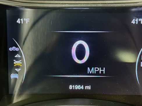 Used 2020 Jeep Grand Cherokee Laredo w/ 18" Wheel & 8.4" Radio Group image 13