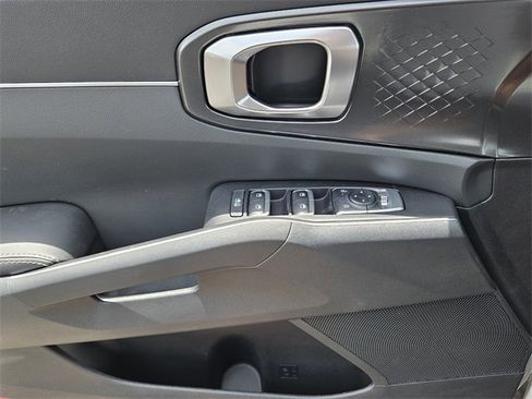 New 2025 Kia Sorento S w/ Panoramic Sunroof Package image 22