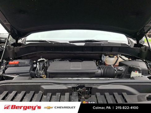 Used 2023 Chevrolet Silverado 1500 LT w/ Z71 Off-Road Package image 29