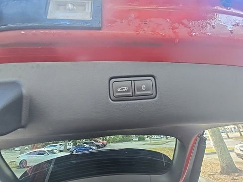 Used 2023 Genesis GV70 2.5T w/ Select Package image 27