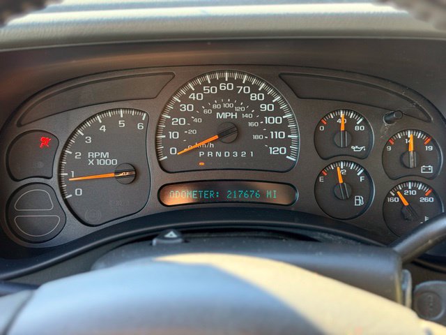 Used 2006 GMC Sierra 1500 SLE w/ Light Duty Power Package AWD/4WD image 9