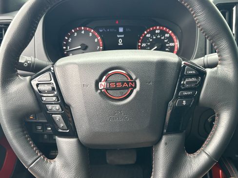 Used 2025 Nissan Frontier PRO-4X w/ Pro Premium Package AWD/4WD image 21