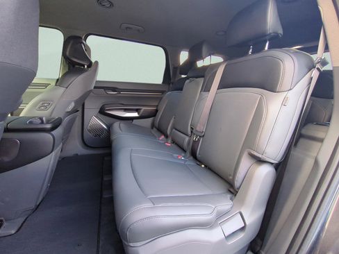 New 2026 Kia EV9 Light RWD image 8