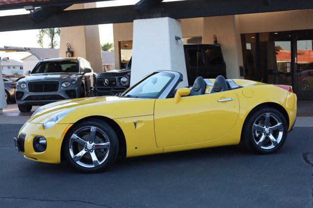 Used 2008 Pontiac Solstice GXP w/ Premium Package RWD image 5