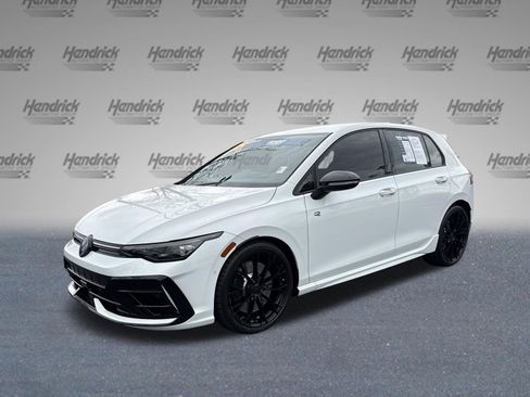 Used 2025 Volkswagen Golf R Black Edition image 5