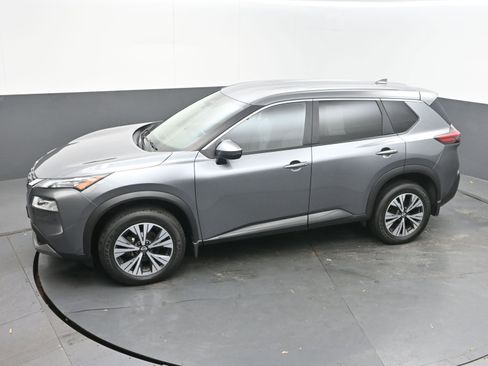 Certified 2023 Nissan Rogue SV image 34