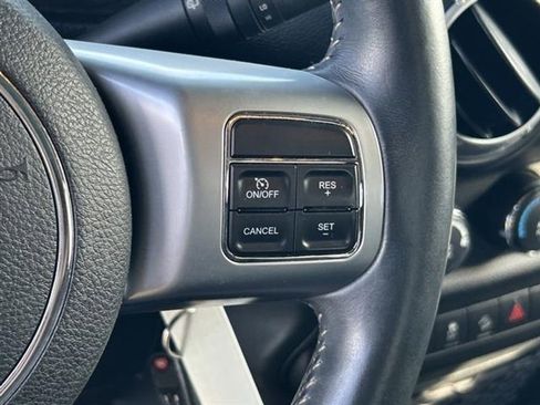 Used 2014 Jeep Wrangler Freedom Edition image 13