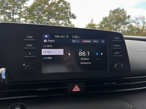 Used 2025 Hyundai Elantra Sport w/ Cargo Package image 17