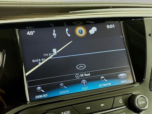 Certified 2020 Buick Envision Premium AWD/4WD image 17