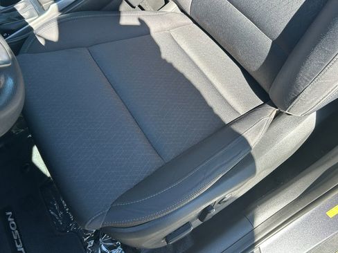 Used 2018 Hyundai Tucson SEL image 15