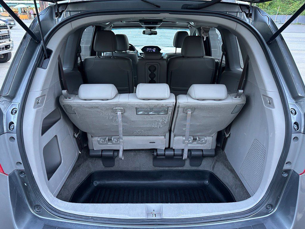 Used 2011 Honda Odyssey EX-L image 20