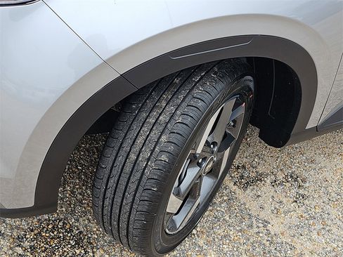 New 2026 Hyundai Venue SEL image 31