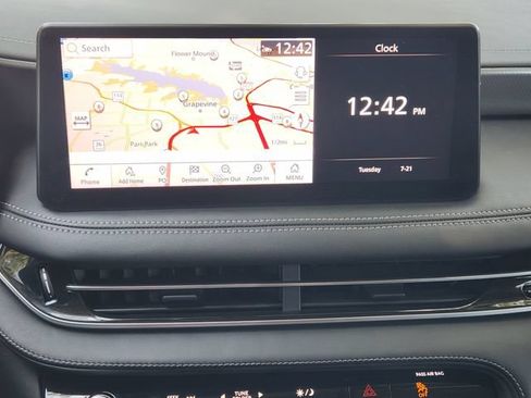 Used 2025 INFINITI QX60 Luxe w/ Cargo Package FWD image 17