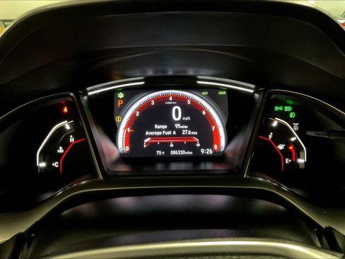 Used 2020 Honda Civic Sport image 12