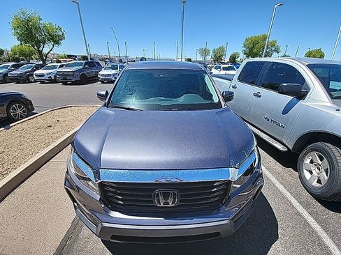Used 2023 Honda Ridgeline RTL-E image 2