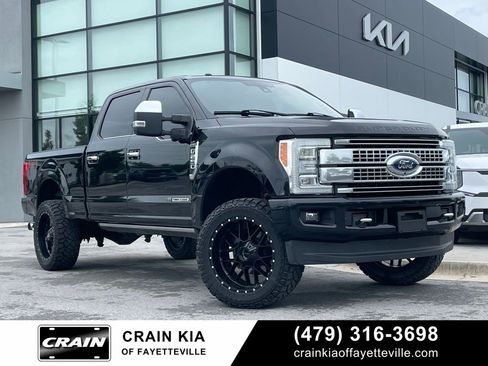 Used 2017 Ford F250 Platinum w/ Platinum Ultimate Package AWD/4WD image 1