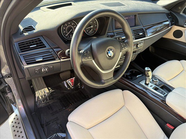 Used 2011 BMW X5 xDrive50i AWD/4WD image 16