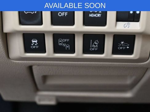 Used 2017 Subaru Outback 2.5i Premium AWD/4WD image 16