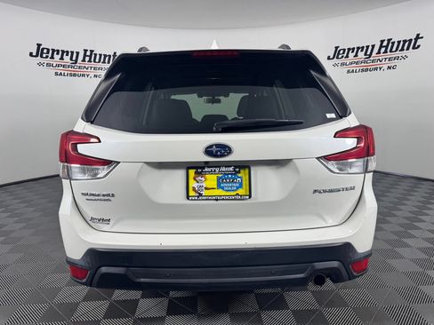 Used 2019 Subaru Forester Limited AWD/4WD image 7